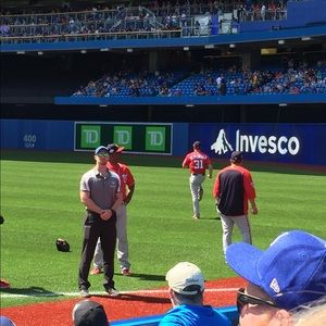 Meet your Posher, Hunter